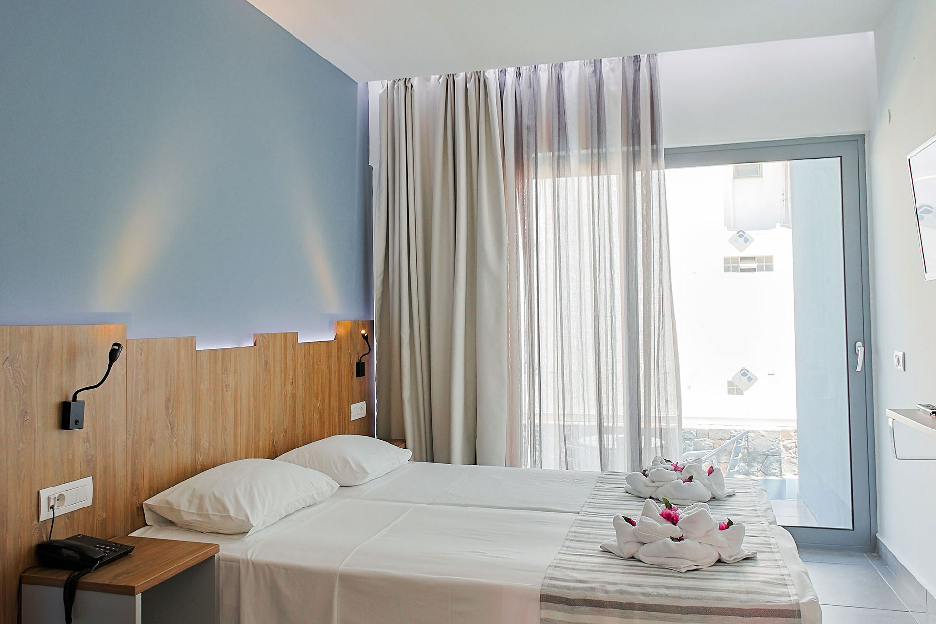 Double Superior Room Pool View